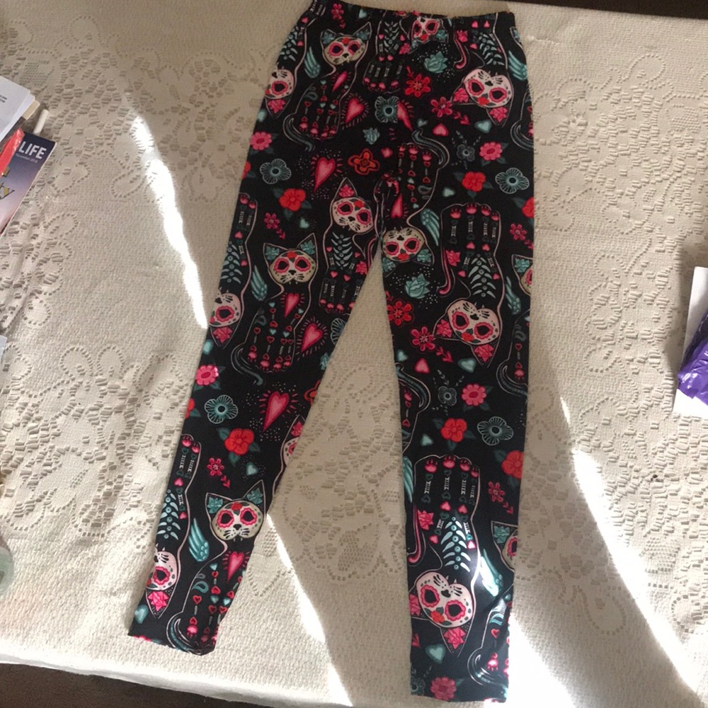 Sugar skull cat leggings